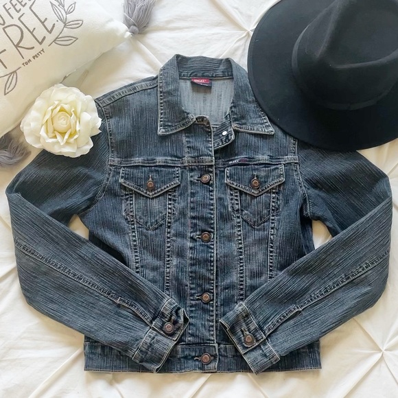 Angel jeans Jackets & Blazers - ✦ Angel Jeans ✦ Denim Jacket ✦ Size Medium